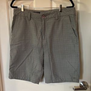 O’Neil Plaid 11” shorts Relaxed Fit Size 32”